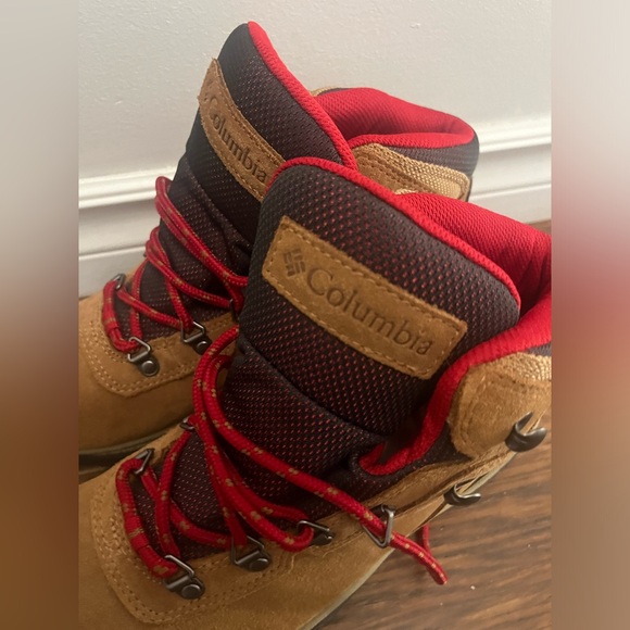 Columbia Newton Ridge Boots Women - Picture 4 of 5